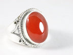 Bewerkte zilveren ring met carneool afbeelding 1