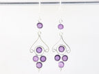Lange opengewerkte zilveren oorbellen met amethist afbeelding 2