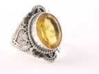 Bewerkte zilveren ring met citrien afbeelding 1