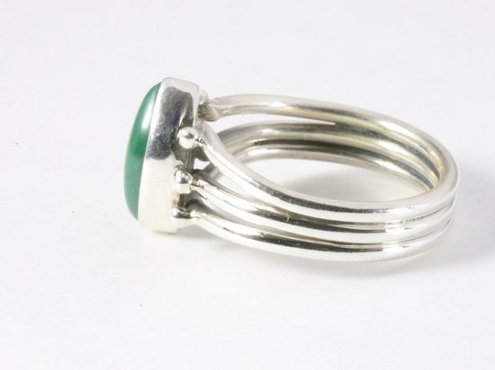 Opengewerkte zilveren ring met malachiet afbeelding 2