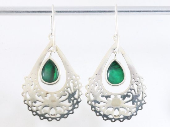 Grote opengewerkte zilveren oorbellen met abalone schelp afbeelding 3