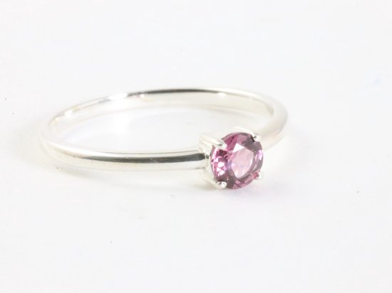 Fijne hoogglans zilveren ring met rhodoliet afbeelding 1