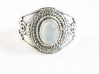 Bewerkte zilveren ring met aqua chalcedoon afbeelding 4