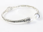 Traditionele bewerkte zilveren klemarmband met parels afbeelding 2