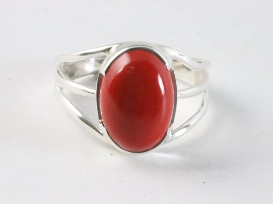 Opengewerkte zilveren ring met rode koraal steen afbeelding 4