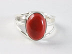 Opengewerkte zilveren ring met rode koraal steen afbeelding 4