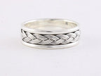 Zilveren ring met vlechtmotief afbeelding 1