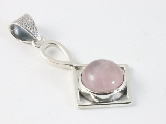 Opengewerkte zilveren hanger met rozenkwarts aan ketting afbeelding 2