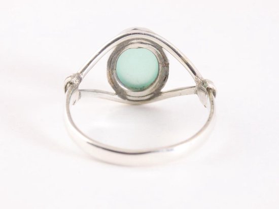 Opengewerkte zilveren ring met aqua chalcedoon afbeelding 3