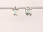 Fijne ovale zilveren oorstekers met blauwe topaas afbeelding 2