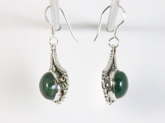 Bewerkte zilveren oorbellen met jade afbeelding 2
