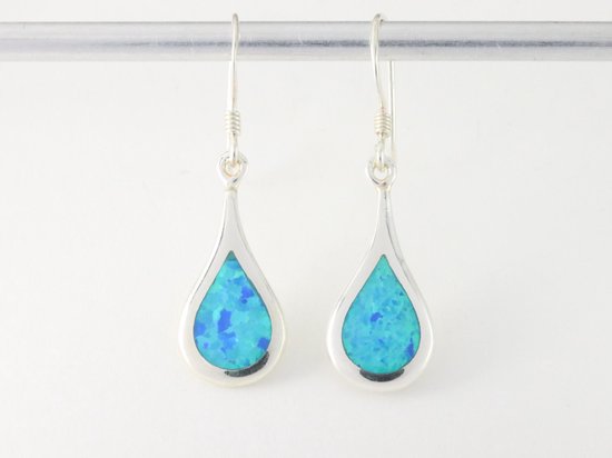 Druppelvormige zilveren oorbellen met Australische opaal afbeelding 4