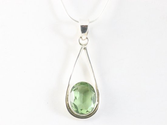 Zilveren hanger met groene amethist aan ketting afbeelding 4