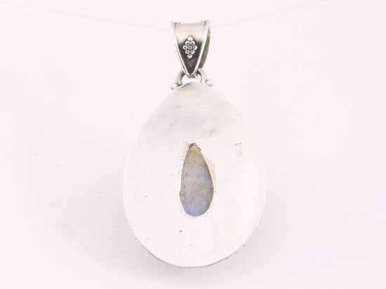 Bewerkte zilveren hanger met labradoriet afbeelding 3