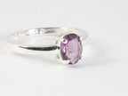 Fijne hoogglans zilveren ring met amethist afbeelding 1