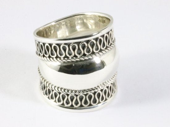Brede hoogglans zilveren ring met meander patroon afbeelding 1