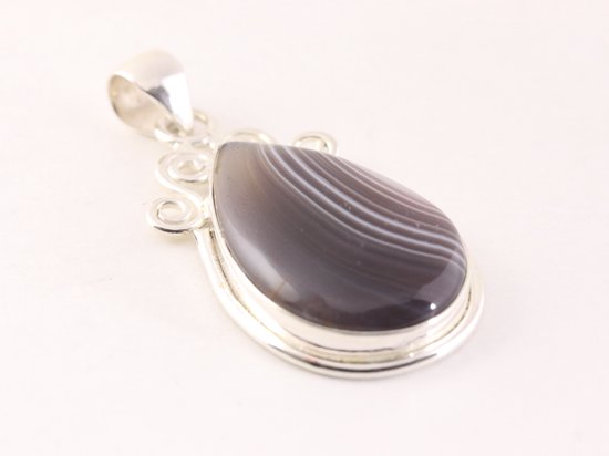 Zilveren hanger met Botswana agaat aan ketting afbeelding 2
