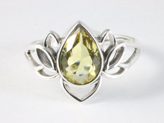 Opengewerkte zilveren lotus bloem ring met citrien afbeelding 4