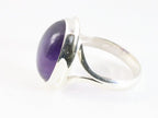 Hoogglans zilveren ring met amethist afbeelding 2