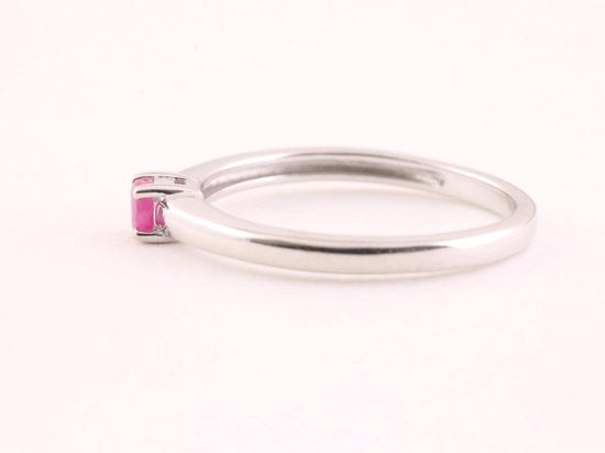 Fijne hoogglans zilveren ring met robijn afbeelding 2