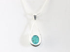 Zilveren hanger met turkoois aan ketting afbeelding 3