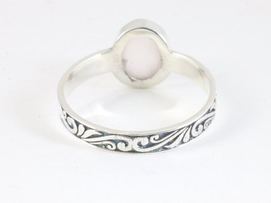 Fijne bewerkte zilveren ring met rozenkwarts afbeelding 3