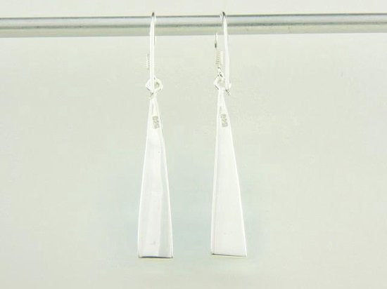 Zilveren oorbellen met onyx afbeelding 3