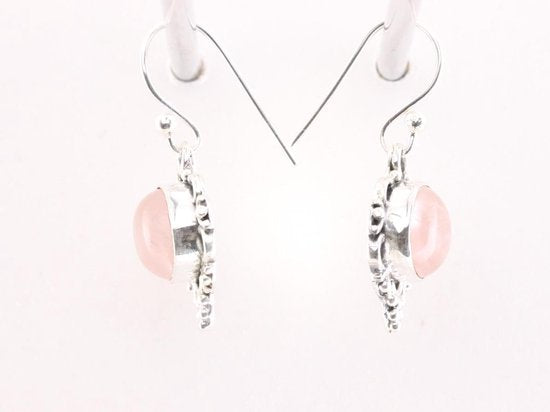 Bewerkte zilveren oorbellen met rozenkwarts afbeelding 2