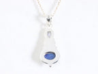 Fijne bewerkte zilveren hanger met lapis lazuli en maansteen aan ketting afbeelding 3
