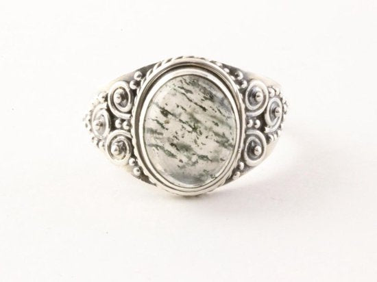 Bewerkte zilveren ring met zwarte rutielkwarts afbeelding 4