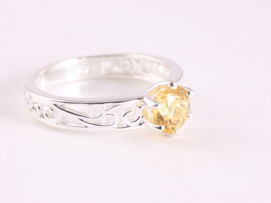 Fijne opengewerkte zilveren ring met citrien afbeelding 1