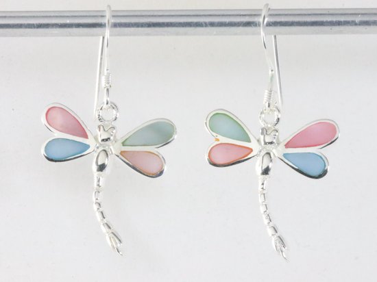 Zilveren libelle oorbellen met blauwe en roze parelmoer afbeelding 3