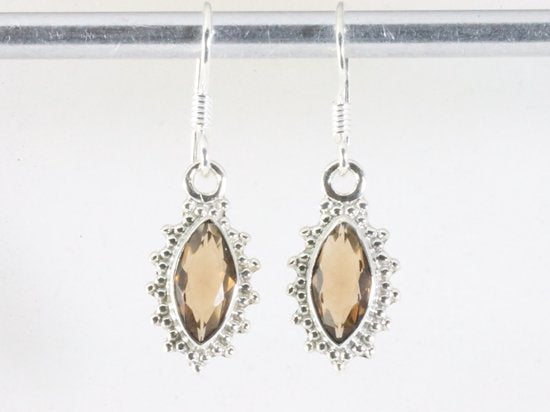 Fijne bewerkte zilveren oorbellen met rookkwarts afbeelding 3