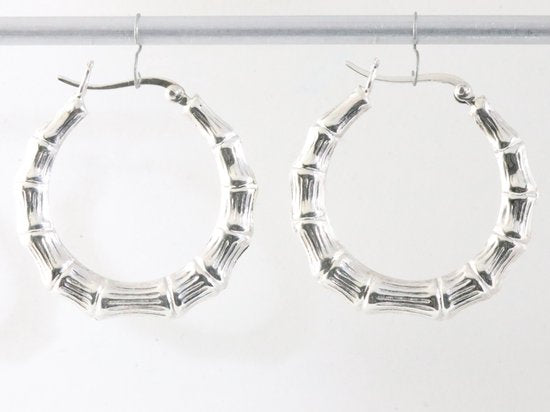 Bewerkte zilveren oorringen afbeelding 1