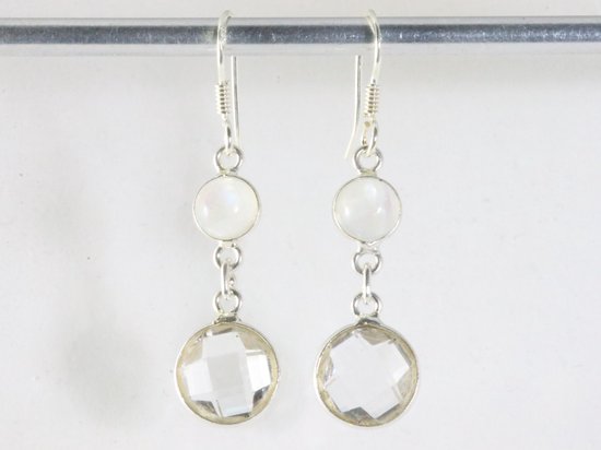 Zilveren oorbellen met bergkristal en regenboog maansteen afbeelding 3