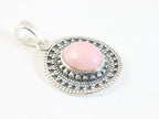 Bewerkte ovale zilveren hanger met roze opaal afbeelding 2