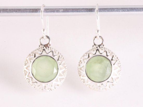 Ronde opengewerkte zilveren oorbellen met prehniet afbeelding 4