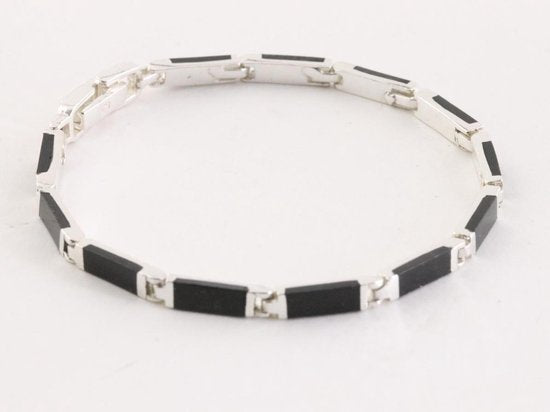 Zilveren schakelarmband met onyx afbeelding 2
