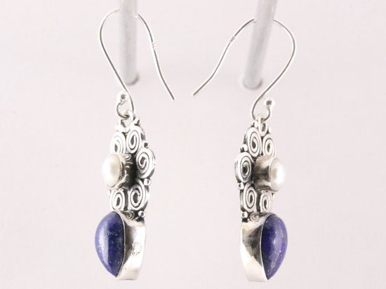 Bewerkte zilveren oorbellen met lapis lazuli en parel afbeelding 2