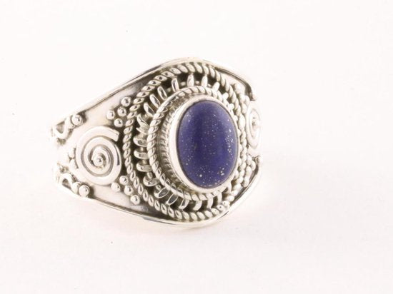 Bewerkte zilveren ring met lapis lazuli afbeelding 1