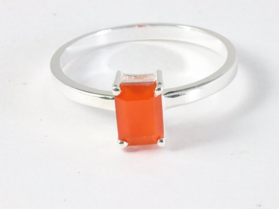 Fijne hoogglans zilveren ring met carneool afbeelding 4