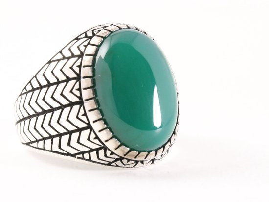 Bewerkte zilveren herenring met groene agaat afbeelding 1