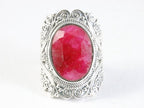 Grote bewerkte zilveren ring met robijn afbeelding 4