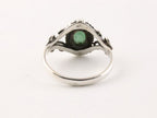 Fijne bewerkte zilveren ring met smaragd afbeelding 3