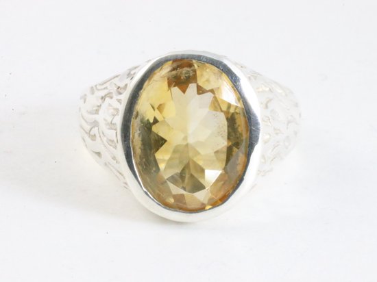 Bewerkte zilveren herenring met citrien afbeelding 4