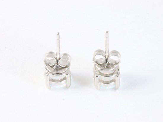 Fijne zilveren oorstekers met welo opaal afbeelding 2