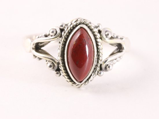 Fijne bewerkte zilveren ring met rode jaspis afbeelding 4