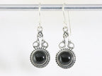 Bewerkte zilveren oorbellen met onyx afbeelding 3