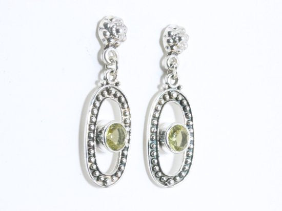 Fijne opengewerkte zilveren oorstekers met citrien afbeelding 2