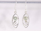 Fijne opengewerkte zilveren oorbellen met groene amethist afbeelding 4
